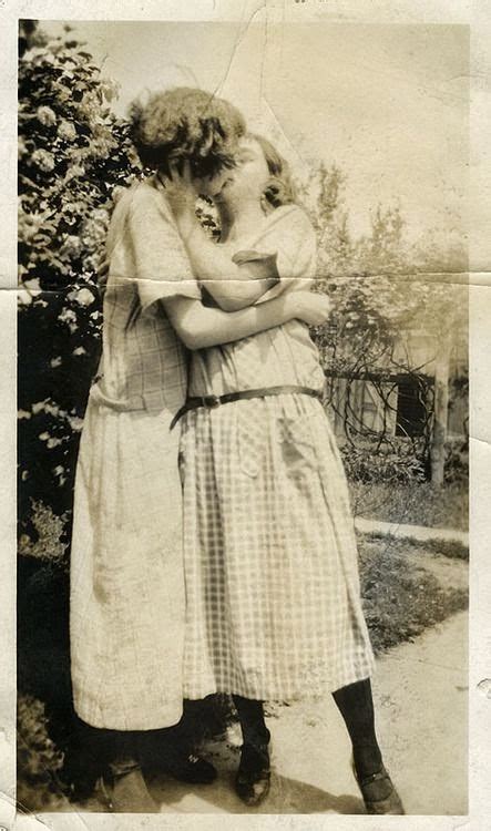 vintage lesbian mom|Photo Collection